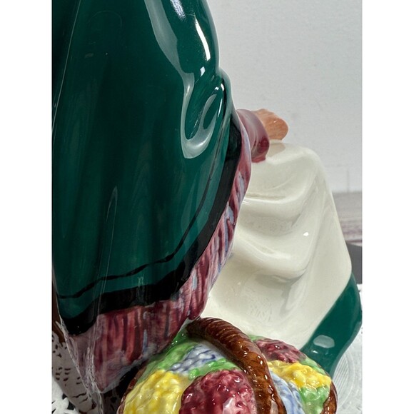 Vintage Royal Doulton The Old Balloon Seller HN1315 England 7.5" Tall 1940s Mint - Picture 12 of 16